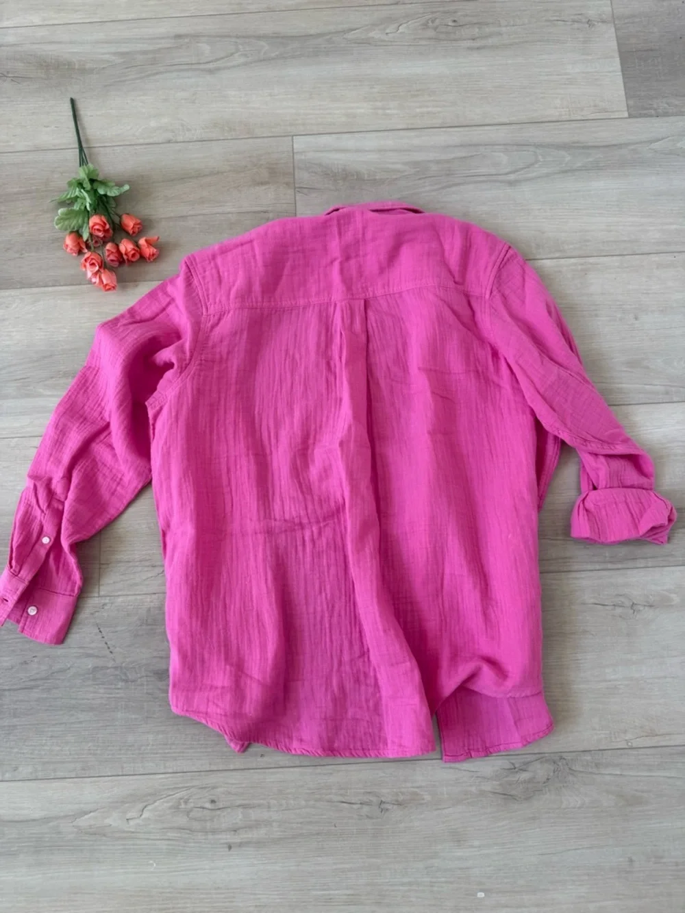 GAP Pink Textured Button-Down Shirt - Picture 4 of 5